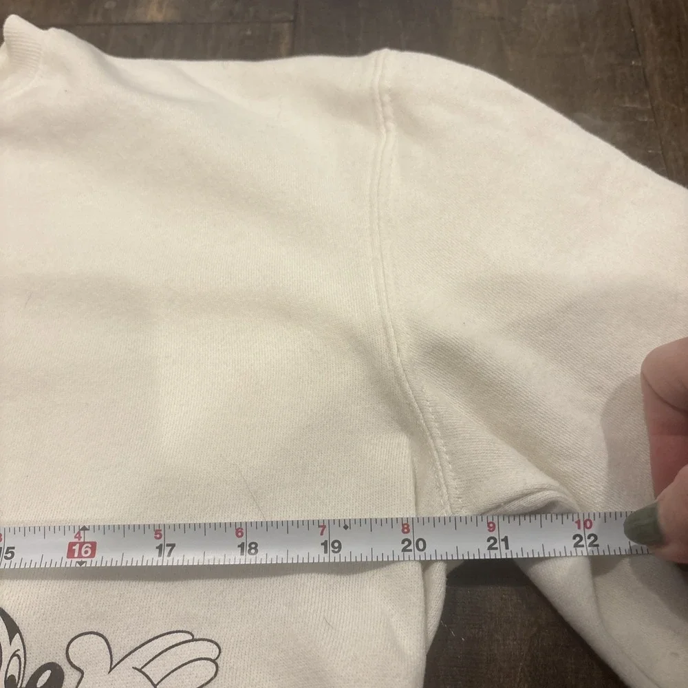 Disney Parks Mickey & Friends Character Cream Pullover Sweatshirt Crewneck ~XS